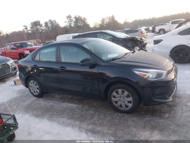 3KPA24ADXPE565994 KIA RIO LX