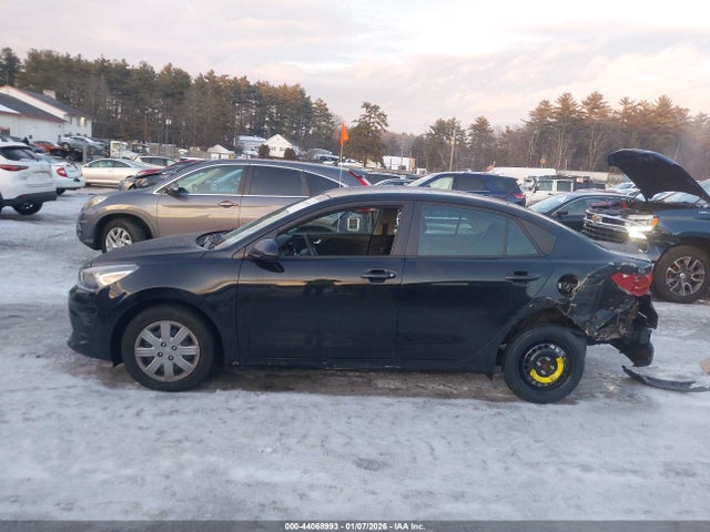 3KPA24ADXPE565994 KIA RIO LX