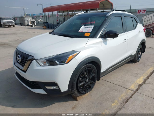 3N1CP5CU8KL499269 Nissan KICKS SR