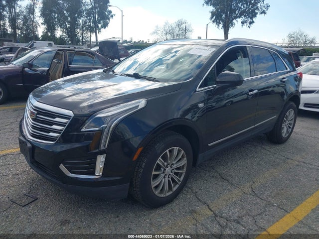 2018 CADILLAC XT5 1GYKNCRS8JZ100919 Photo 1