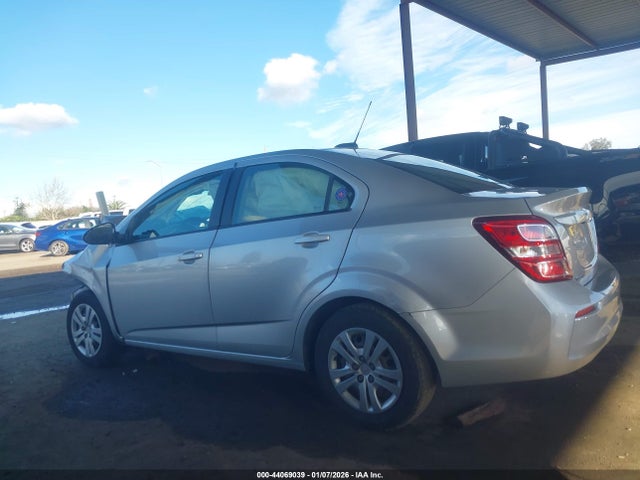 1G1JB5SG7H4174764 Chevrolet Sonic Ls Auto