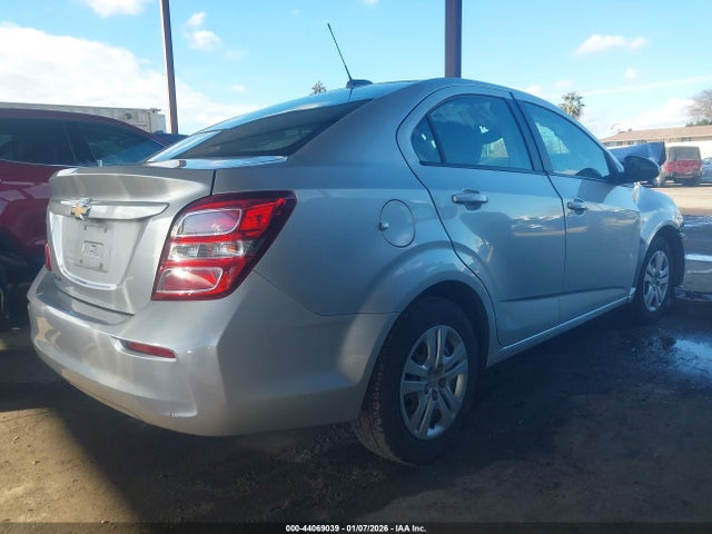1G1JB5SG7H4174764 Chevrolet Sonic Ls Auto