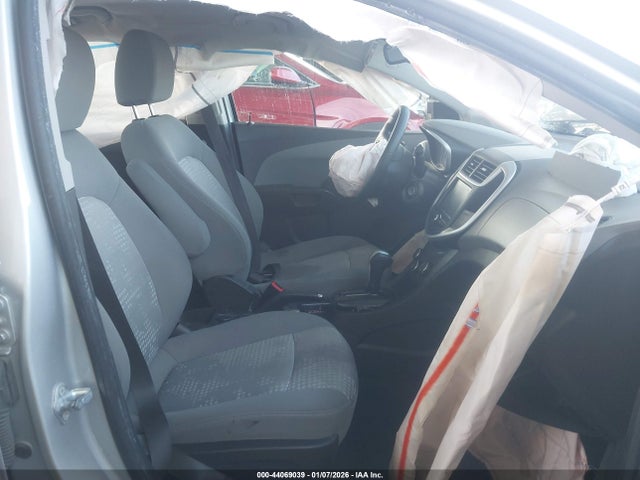 1G1JB5SG7H4174764 Chevrolet Sonic Ls Auto