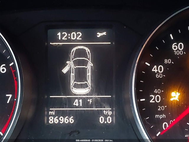 1VWAA7A32JC046042 Volkswagen Passat 2.0t R-line/2.0t S