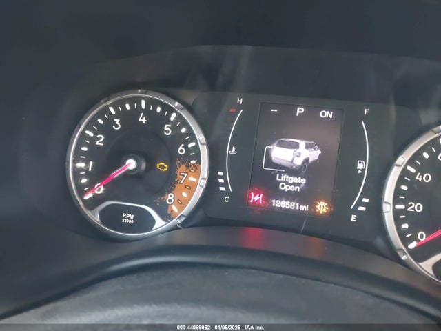 ZACCJABB9HPF16555 Jeep Renegade Latitude Fwd