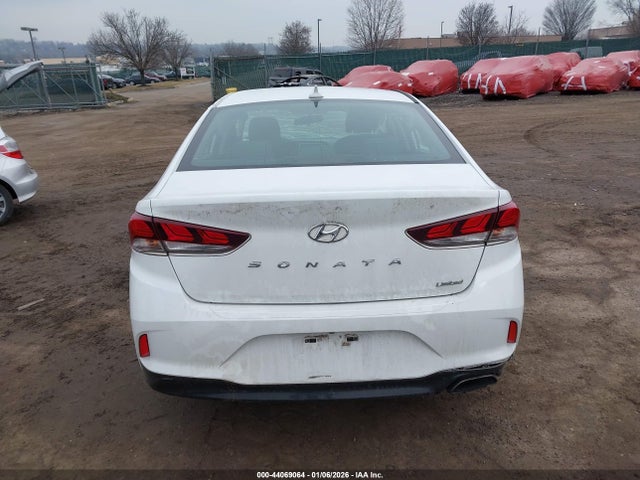 5NPE24AF9JH680477 Hyundai SONATA SE