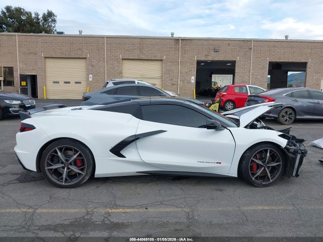 1G1YB3D48P5131887 Chevrolet Corvette Stingray Rwd 2lt