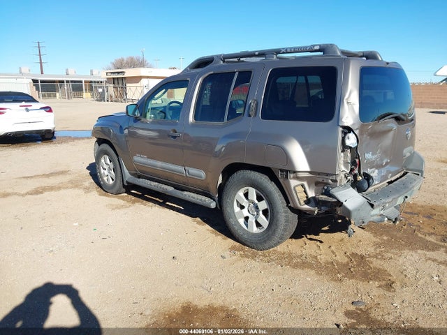 2006 NISSAN XTERRA 5N1AN08U46C557025 Photo 2