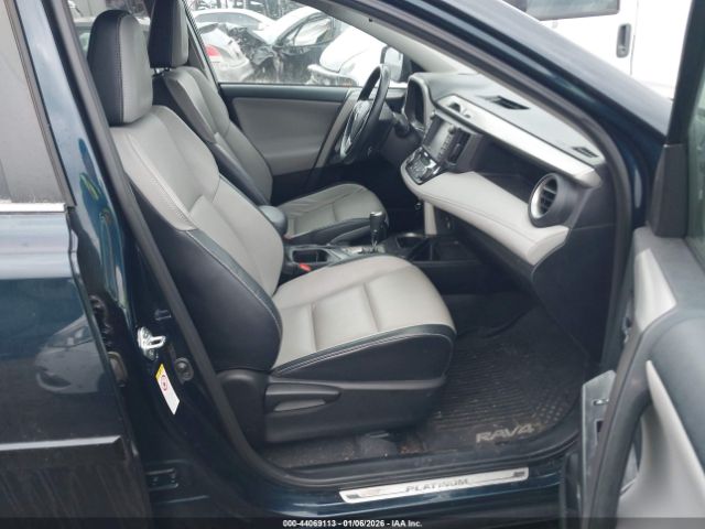 2017 TOYOTA RAV4 2T3DFREV7HW547640 Photo 4