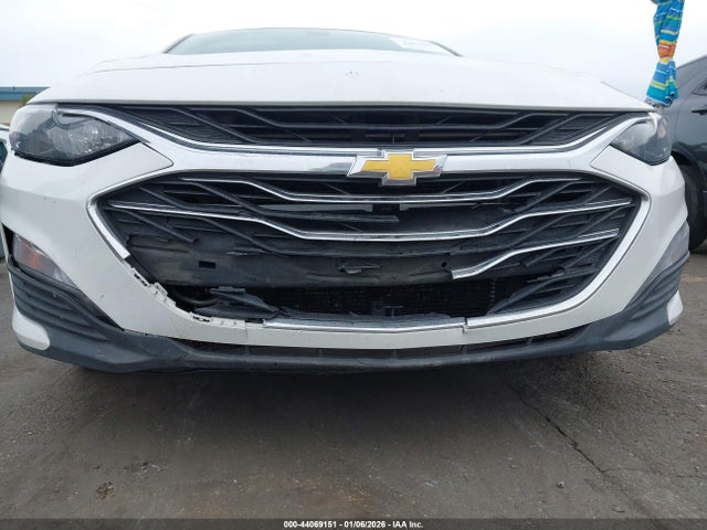 1G1ZD5ST8NF195021 Chevrolet Malibu Fwd Lt