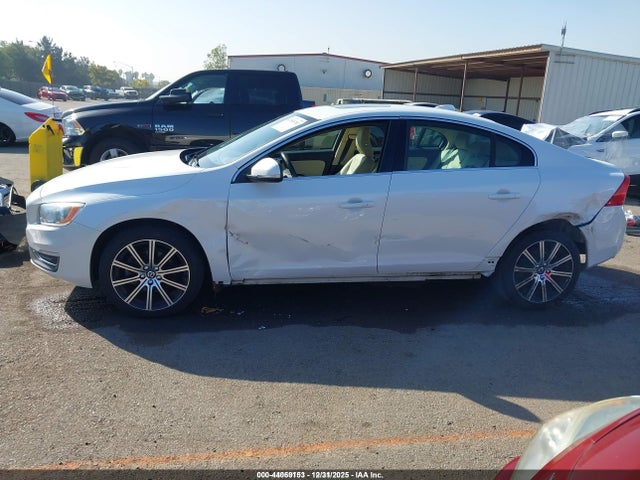LYV402HK5JB171799 Volvo S60 Inscription T5