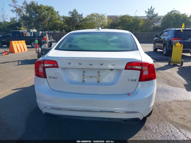LYV402HK5JB171799 Volvo S60 Inscription T5