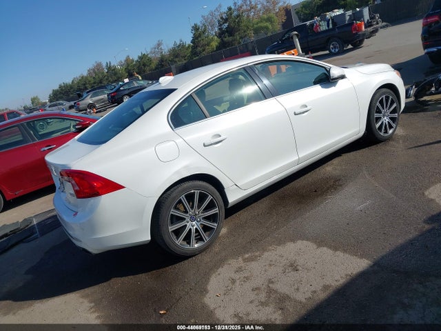 LYV402HK5JB171799 Volvo S60 Inscription T5