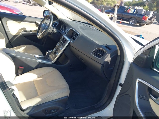 LYV402HK5JB171799 Volvo S60 Inscription T5