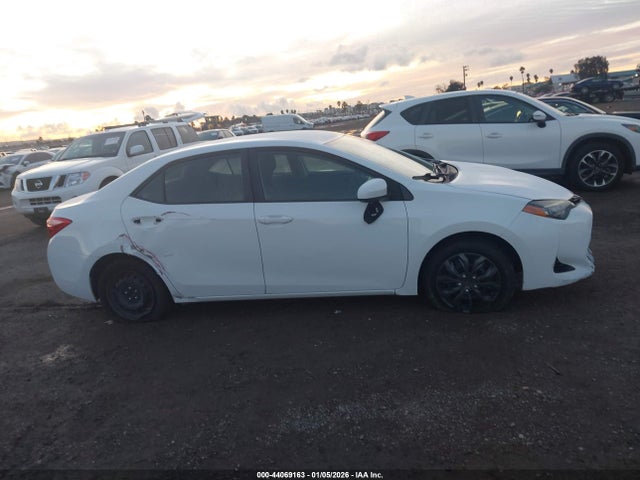 5YFBURHE0HP620043 Toyota COROLLA LE