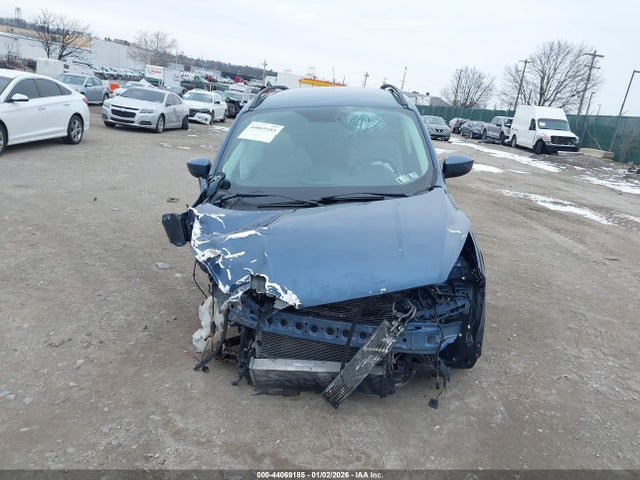 1FMCU9GD9JUC24100 Ford ESCAPE SE