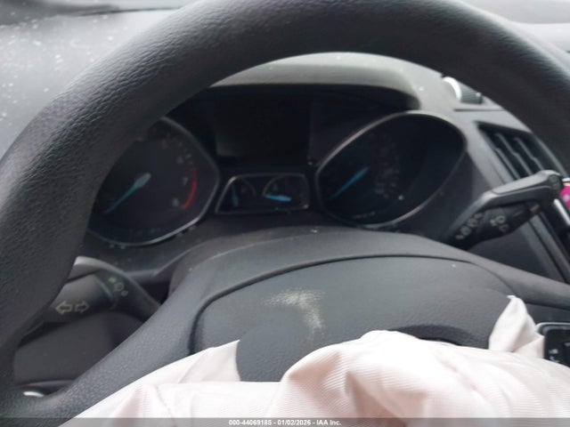 1FMCU9GD9JUC24100 Ford ESCAPE SE