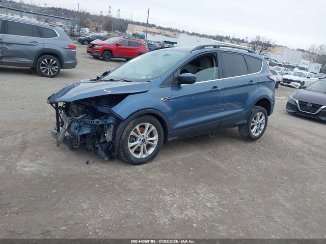 1FMCU9GD9JUC24100 Ford ESCAPE SE
