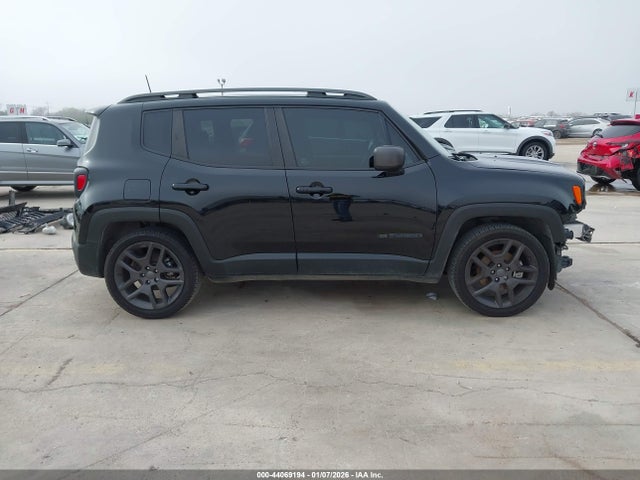 ZACNJCBB9MPM52738 Jeep Renegade Latitude Fwd