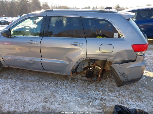 44069204 :رقم المزاد ، 1C4RJFAG6EC408592 vin ، 2014 Jeep Grand Cherokee Laredo مزاد بيع