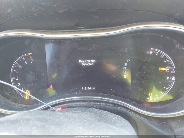 44069204 :رقم المزاد ، 1C4RJFAG6EC408592 vin ، 2014 Jeep Grand Cherokee Laredo مزاد بيع