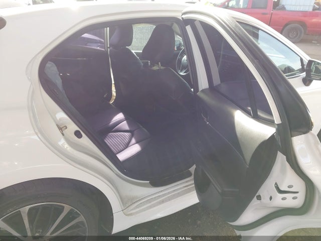 4T1M11AK3LU912621 Toyota CAMRY SE