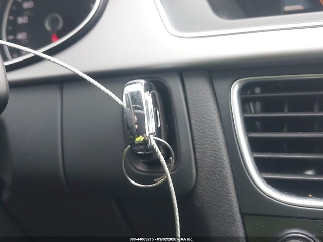 2014 AUDI A4 WAUBFAFLXEN027664 Photo 10