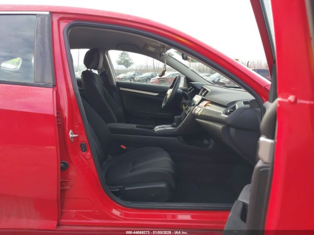 2018 HONDA CIVIC 2HGFC2F58JH529517 Photo 4