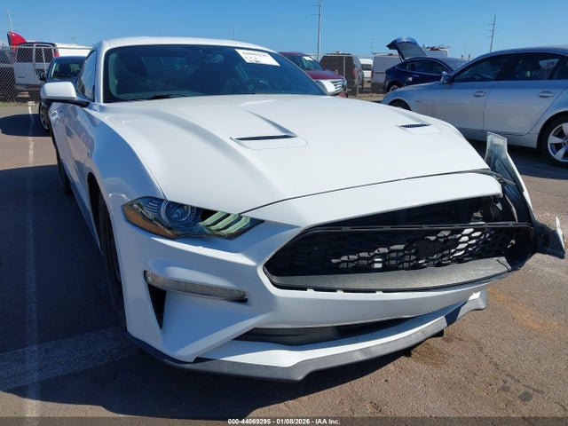 Ford Mustang Ecoboost 2018 1FA6P8TH8J5107054 Image 18