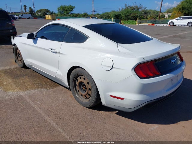 2018 FORD MUSTANG 1FA6P8TH8J5107054 Photo 2