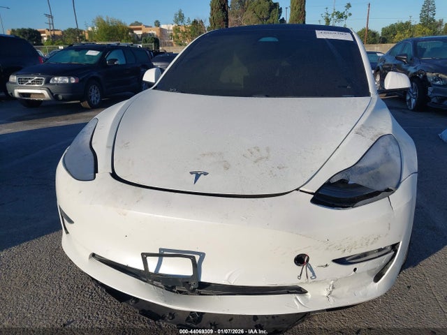 44069309 :رقم المزاد ، 5YJ3E1EC9MF020312 vin ، 2021 Tesla Model 3 Performance Dual Motor All-wheel Drive مزاد بيع