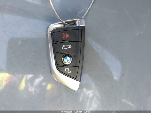 2016 BMW X5 5UXKR2C56G0H42710 Photo 10