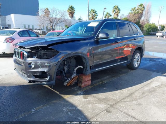 2016 BMW X5 5UXKR2C56G0H42710 Photo 1
