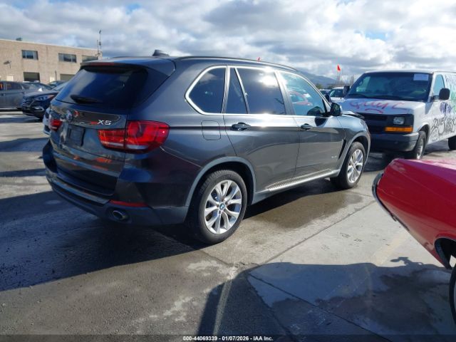 2016 BMW X5 5UXKR2C56G0H42710 Photo 3