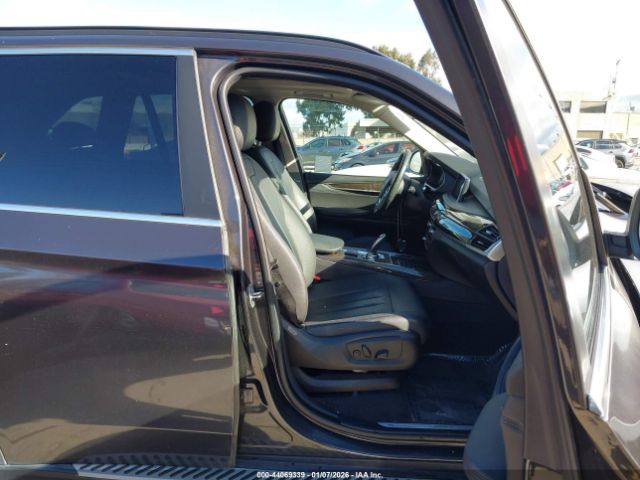 2016 BMW X5 5UXKR2C56G0H42710 Photo 4