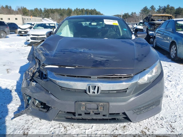 Honda Civic Lx 2018 2HGFC2F5XJH563944 Image 12