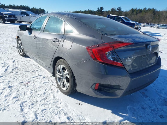 Honda Civic Lx 2018 2HGFC2F5XJH563944 Image 3