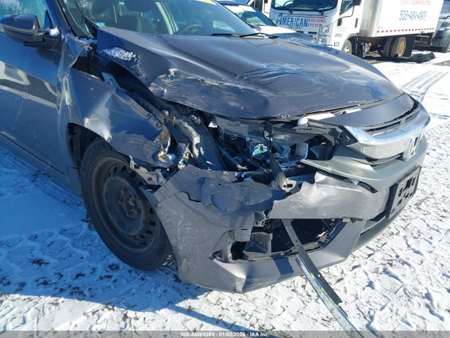 Honda Civic Lx 2018 2HGFC2F5XJH563944 Image 6