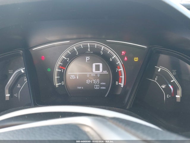 Honda Civic Lx 2018 2HGFC2F5XJH563944 Image 7