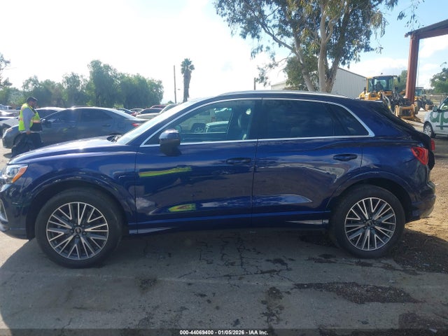 WA1AUCF33M1088595 Audi Q3 Premium 40 Tfsi Quattro Tiptronic