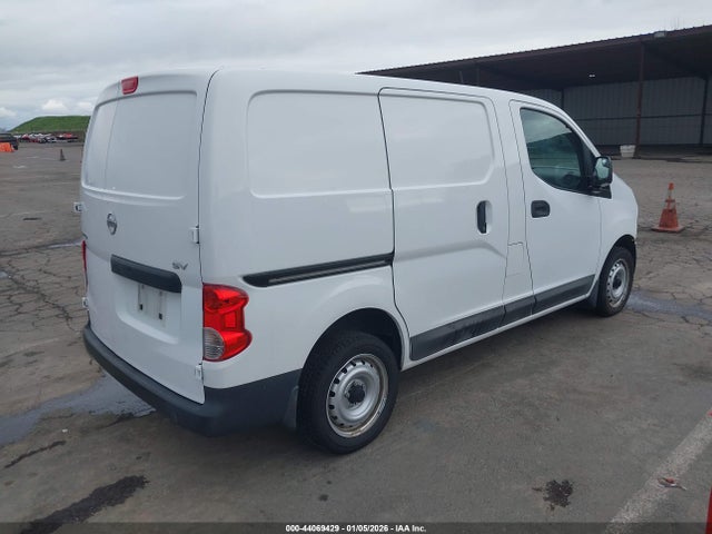 3N6CM0KN6FK708049 Nissan NV200 SV