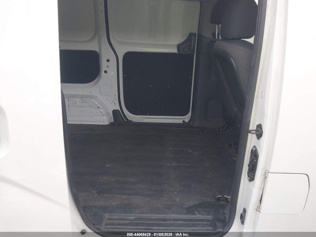 3N6CM0KN6FK708049 Nissan NV200 SV