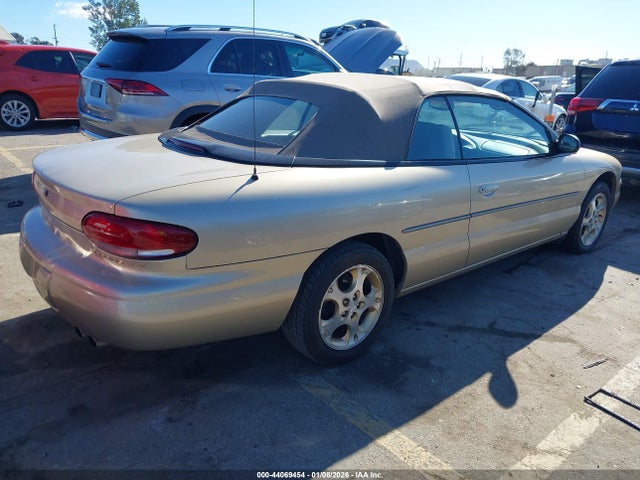 44069454 :رقم المزاد ، 3C3EL55H1WT264854 vin ، 1998 Chrysler Sebring Jxi مزاد بيع
