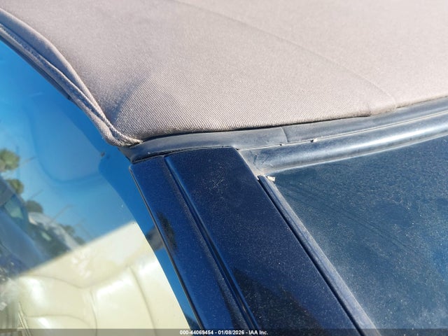 44069454 :رقم المزاد ، 3C3EL55H1WT264854 vin ، 1998 Chrysler Sebring Jxi مزاد بيع