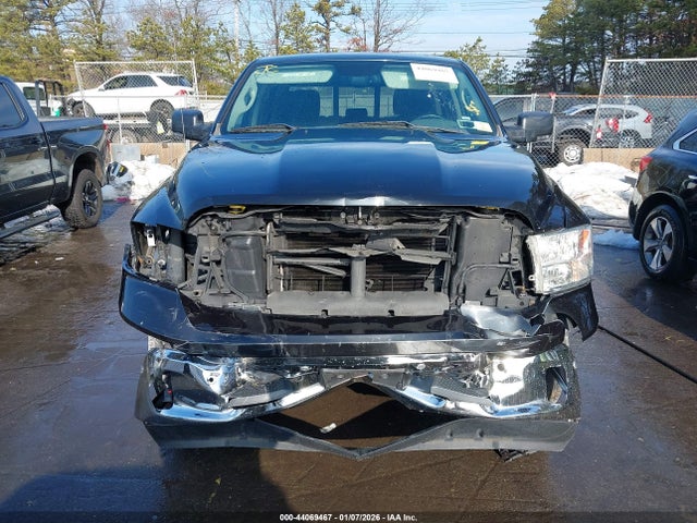 Продажа на аукционе авто 2018 Ram 1500 Big Horn  4x4 5'7 Box, vin: 1C6RR7LT8JS276287, номер лота: 44069467