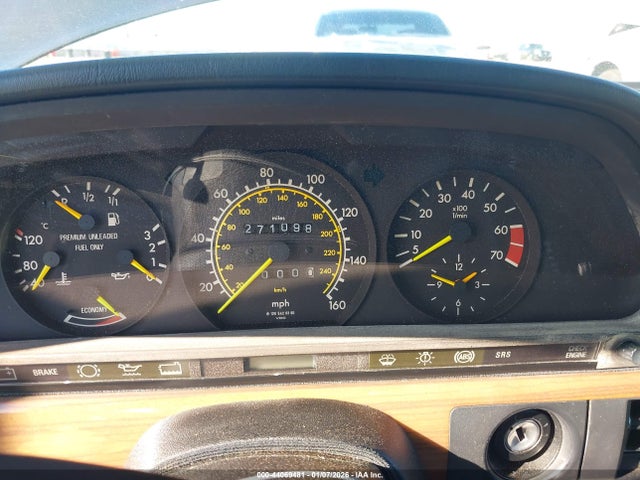 Продаж на аукціоні авто 1989 Mercedes-benz 420 Sel, vin: WDBCA35EOKA487955, номер лоту: 44069481