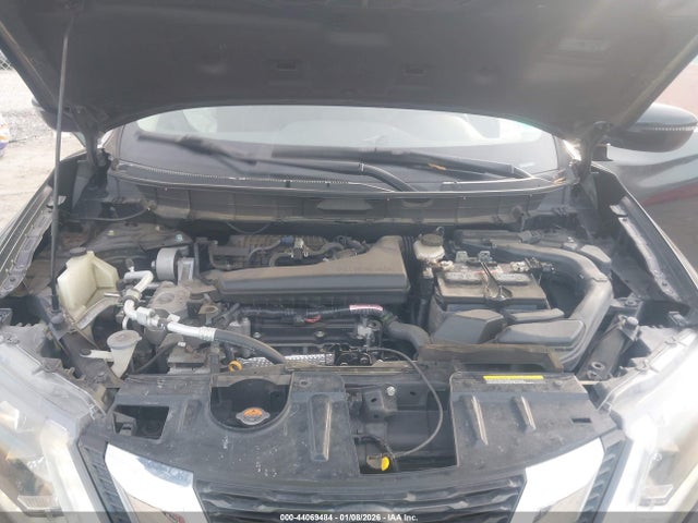 Nissan ROGUE SV 2018 5N1AT2MT2JC819485 Image 10