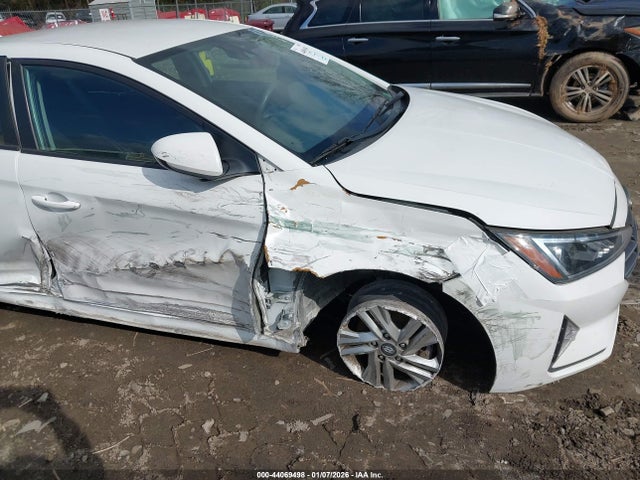 2020 HYUNDAI ELANTRA 5NPD84LF2LH589819 Photo 5