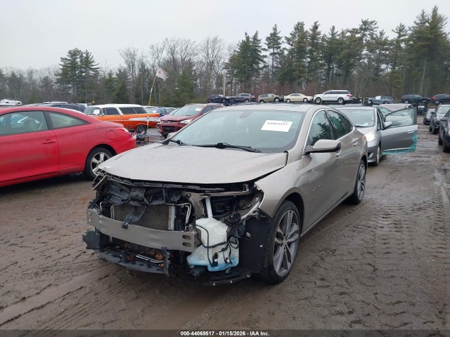 1G1ZD5ST2NF176092 Chevrolet Malibu Fwd Lt