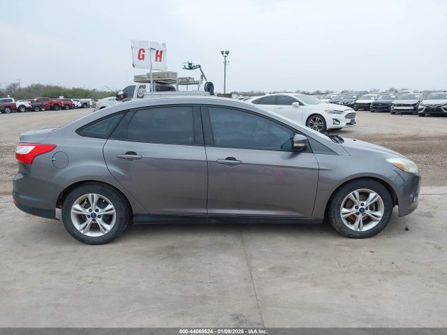Ford FOCUS SE 2014 1FADP3F21EL413029 Image 13